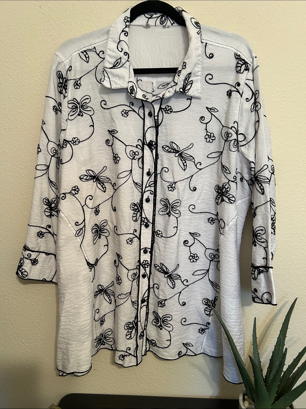 Black Floral-Print Button Down Shirt - Women's